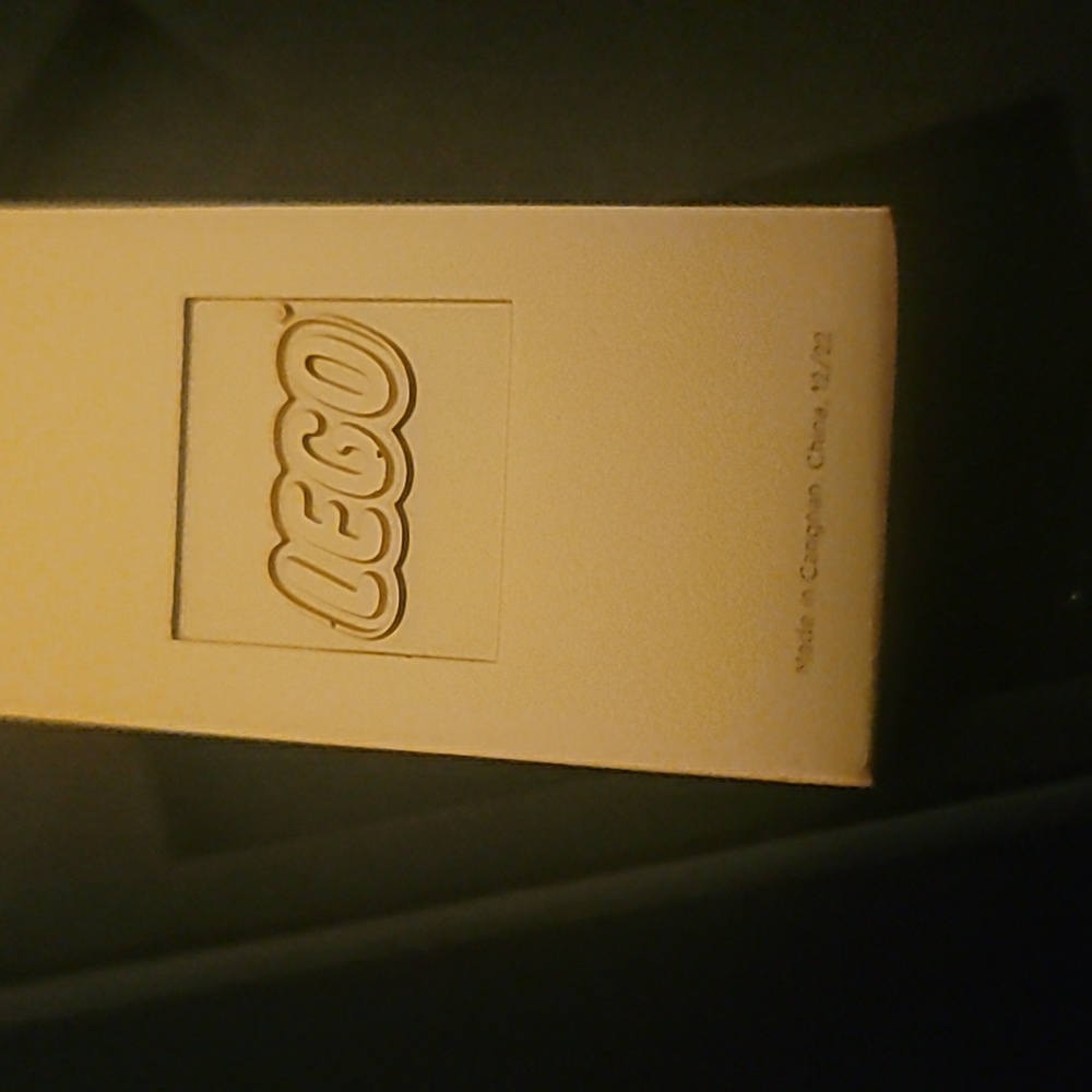 Lego Masters Gold Lego Brick Keychain - Picture 7 of 8